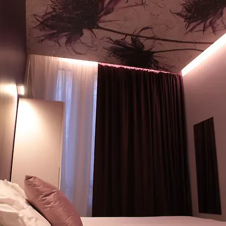 Bed and Breakfast Centro Citta Luxury 4*