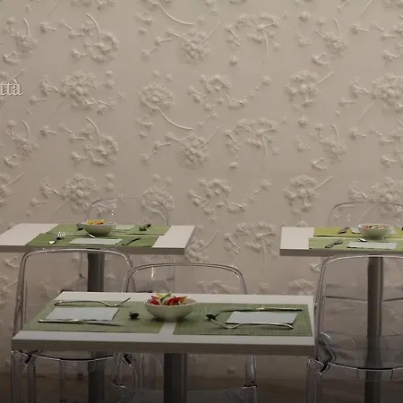 Bed & Breakfast Centro Citta Luxury 4*