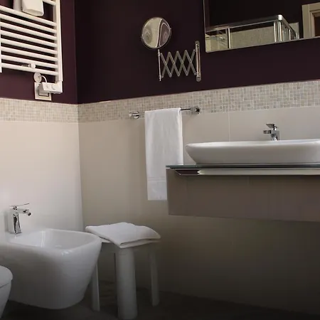 Bed & Breakfast Centro Citta Luxury 4*